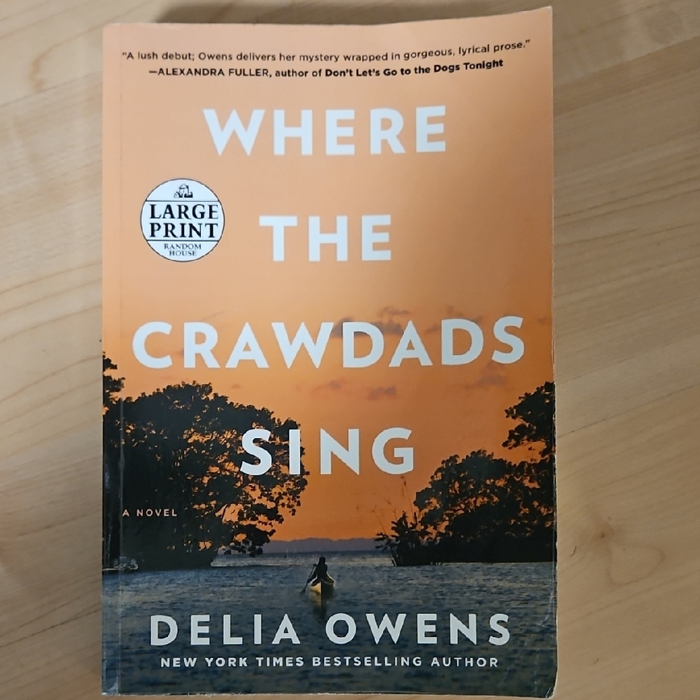 Where the Crawdads Sing Large Print Book